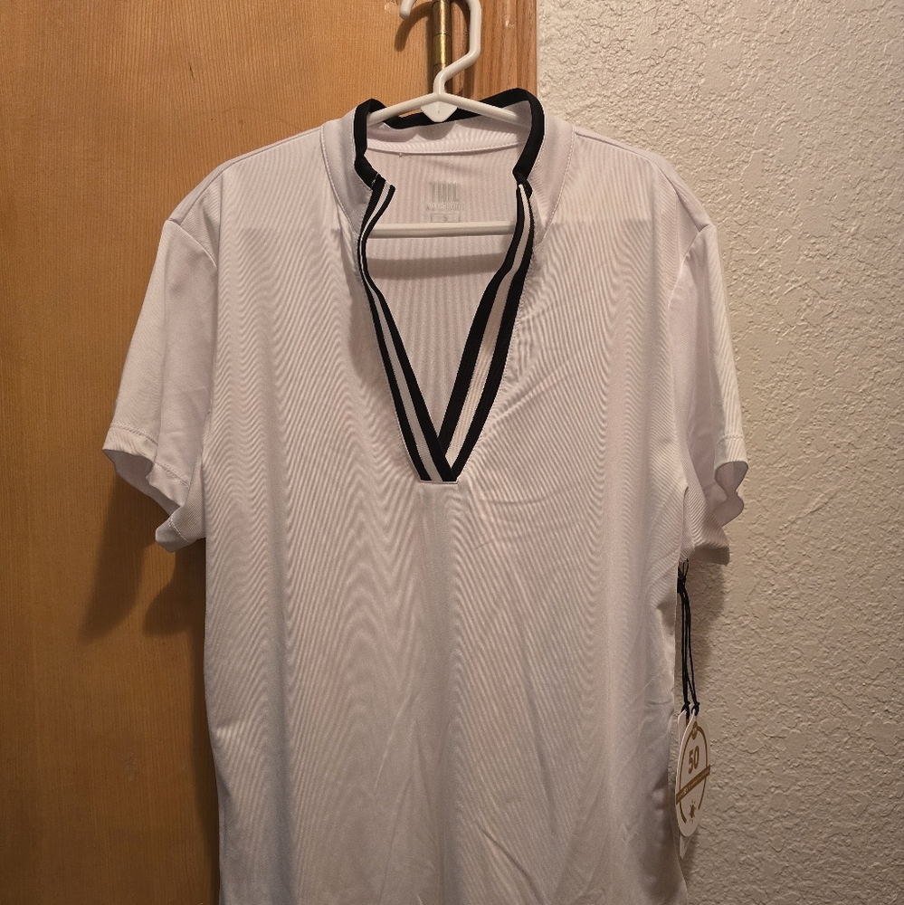 TAIL WHITE LABEL